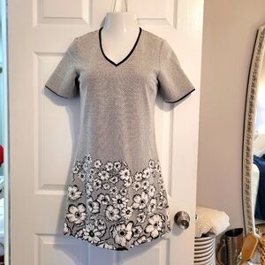 Juicy Couture Black Label herringbone floral knit dress size Medium